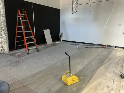 Floor preparation in the commercial fitness interior.